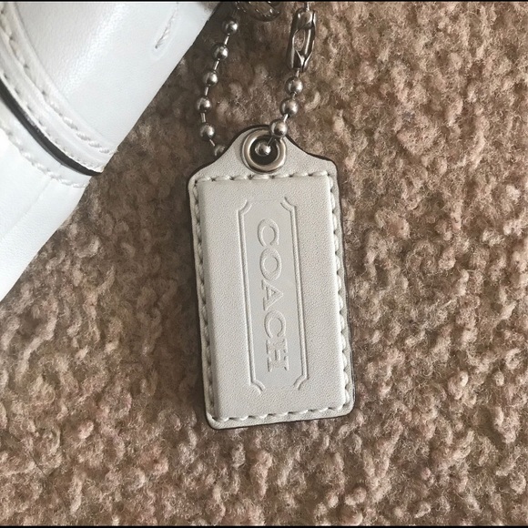 Coach Bag - Picture 4 of 6